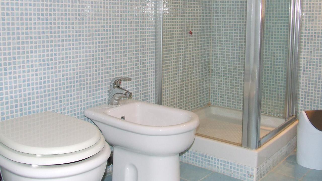 Roma 46 Apartment *